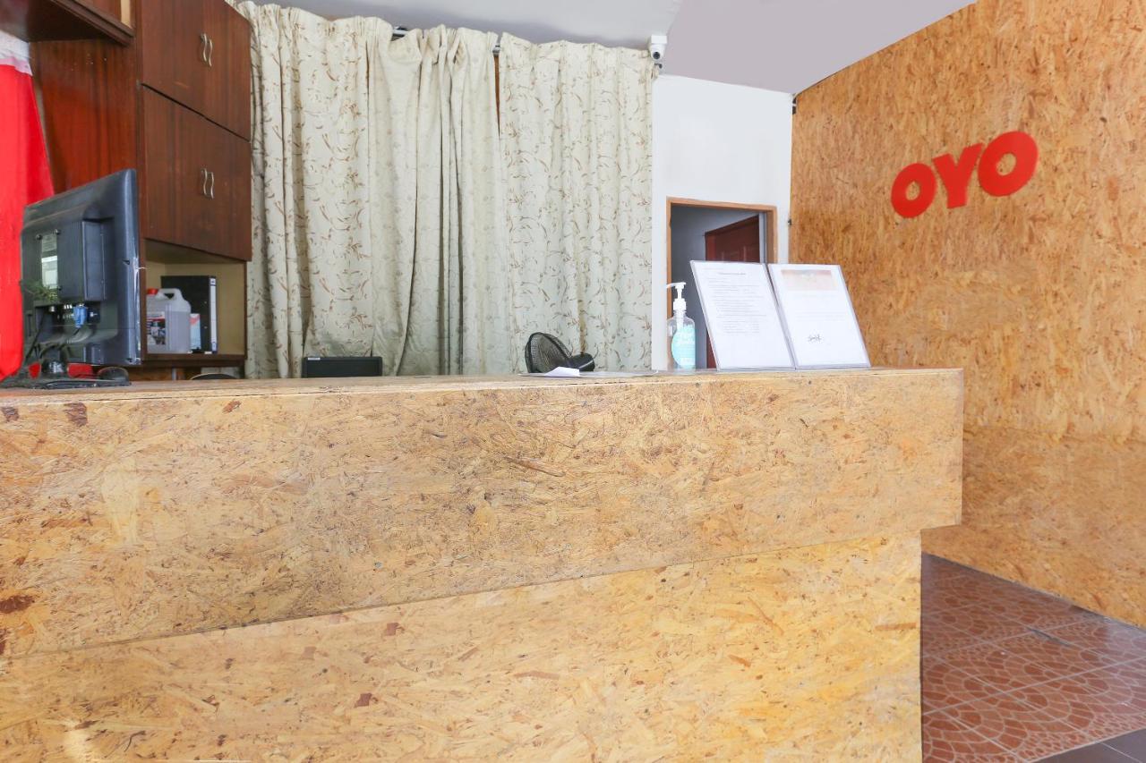 Oyo 90321 Hotel Bajet Sri Manal Tanah Merah  Luaran gambar